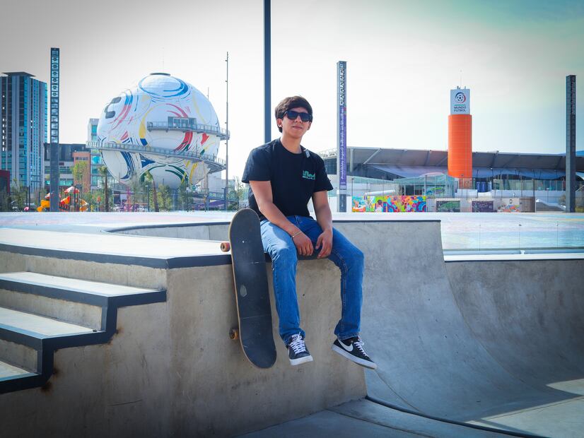 Skaters conquistan la nueva pista de patinaje en Pachuca; historias de pasión, caídas y superación | Foto: Josué Ortiz