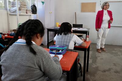 Tras mes y medio de vacaciones, retorno a clases para más de 900 mil estudiantes