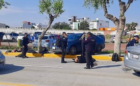 Automovilista atropella a cuatro oficiales de la PIBEH en Pachuca