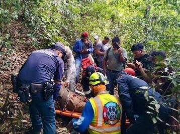 Localizan a adulto mayor desaparecido en zona boscosa de Chapulhuacán