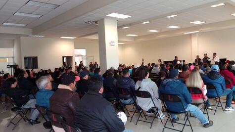 Comerciantes del mercado de Tulancingo protestan por incremento en cobros