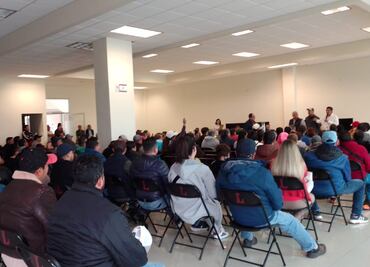 Comerciantes del mercado de Tulancingo protestan por incremento en cobros