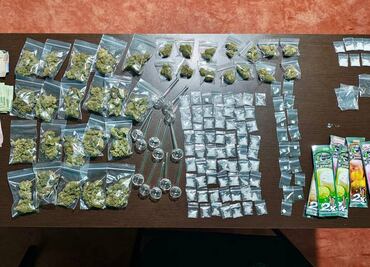 Detienen en Zacualtipán a joven con más de 800 dosis de droga y dinero en efectivo