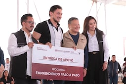 Entregan obras y apoyos por más de 78 mdp en Epazoyucan