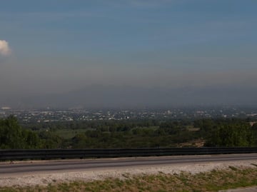 Beben, respiran y cohabitan entre toneladas de contaminantes en la región de Tula