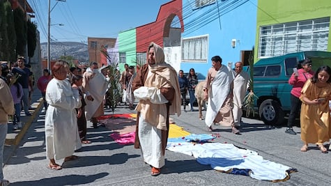 Galería: Así inicia el Domingo de Ramos en el barrio de El Arbolito en Pachuca