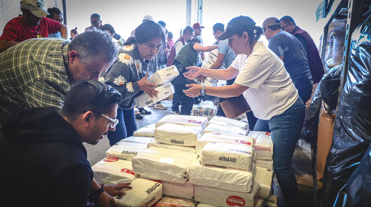 Los centros de acopio están ubicados en las oficinas del organismo en calle Salazar colonia Centro, en el Hospital del Niño DIF en el bulevar Felipe Ángeles colonia Venta Prieta, y en el Centro de Rehabilitación Integral Hidalgo (CRIH) en bulevar Colosio en El Palmar, donde también reciben medicamentos y artículos de higiene personal. I Foto: @difhgo