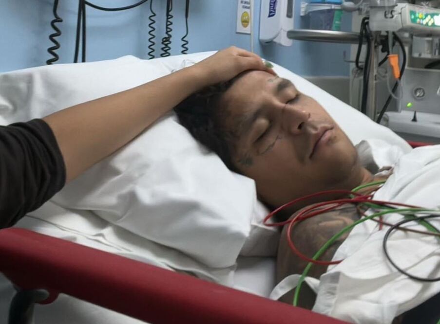 Christian Nodal canceló su participación de este 2 de octubre en. la feria de Pachuca debido a complicaciones de salud I Foto: Especial