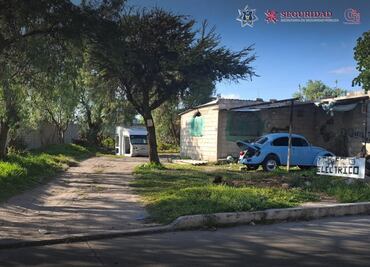 Detienen a dos hombres mientras desvalijaban tractocamión robado en el Arco Norte