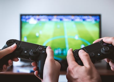 Bajan de precio videojuegos, suben triciclos y autopistas: Profeco