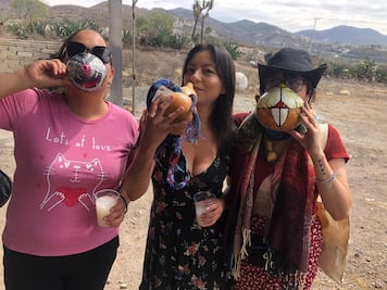 Hijas del Maguey luchan por salvar la tradición del pulque