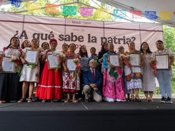 Colectivo hñahñu de Hidalgo gana "¿A qué sabe la patria?" pero ausente en la entrega 