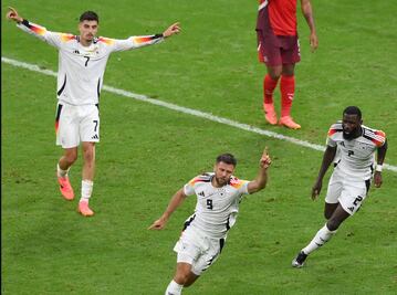 Alemania retiene liderato al empatar contra Suiza