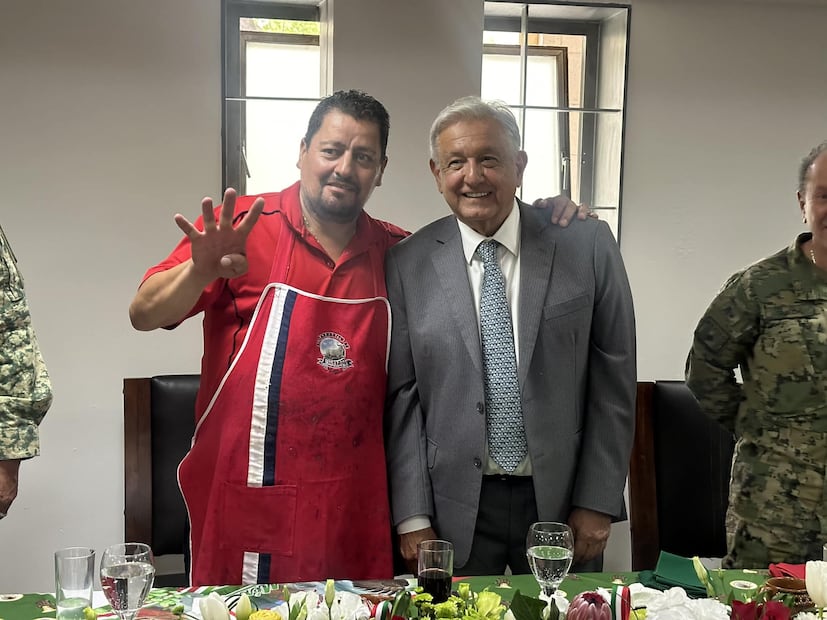 Un comensal distinguido | Facebook: El carnerito de Hidalgo