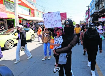 Colectivos piden justicia por feminicidio de Melany
