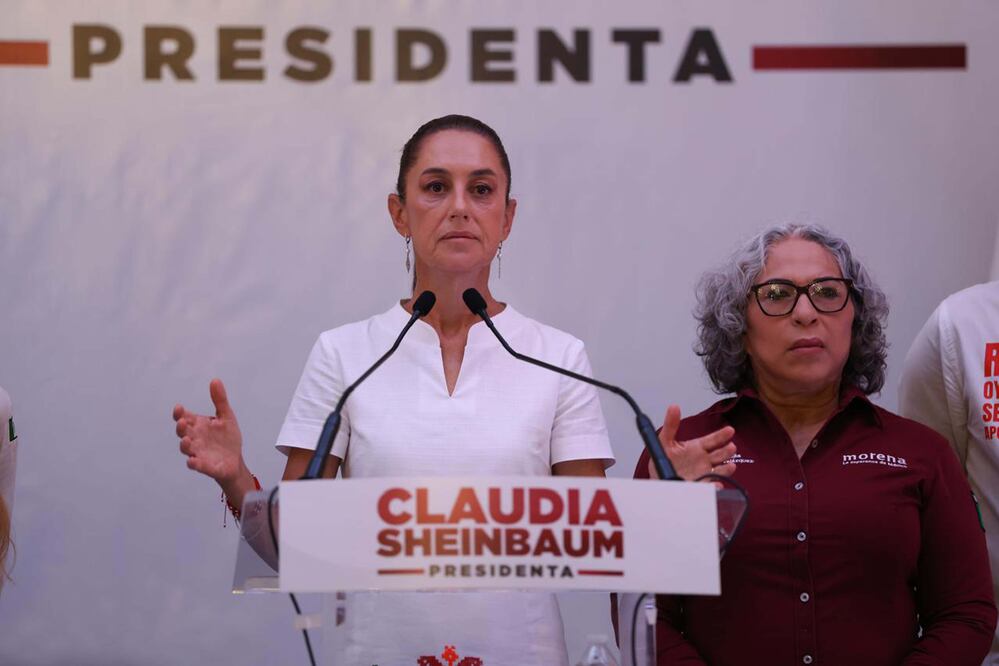 Claudia Sheinbaum, candidata a la presidencia por la coalición Sigamos Haciendo Historia, encabeza conferencia de prensa en Ciudad Valles | Foto: Agencia Diego Simón Sánchez