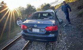 Conductor muere tras ser arrollado por un tren en Atotonilco de Tula