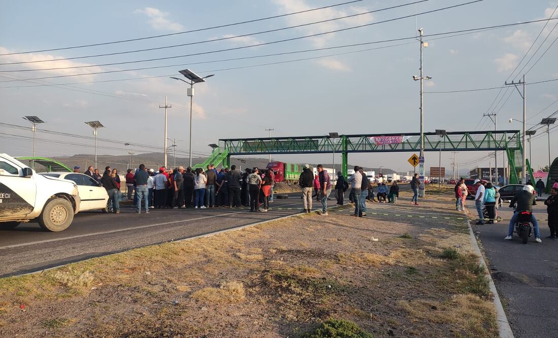 Por falta de agua bloquean la Pachuca –Sahagún | Foto: Especial