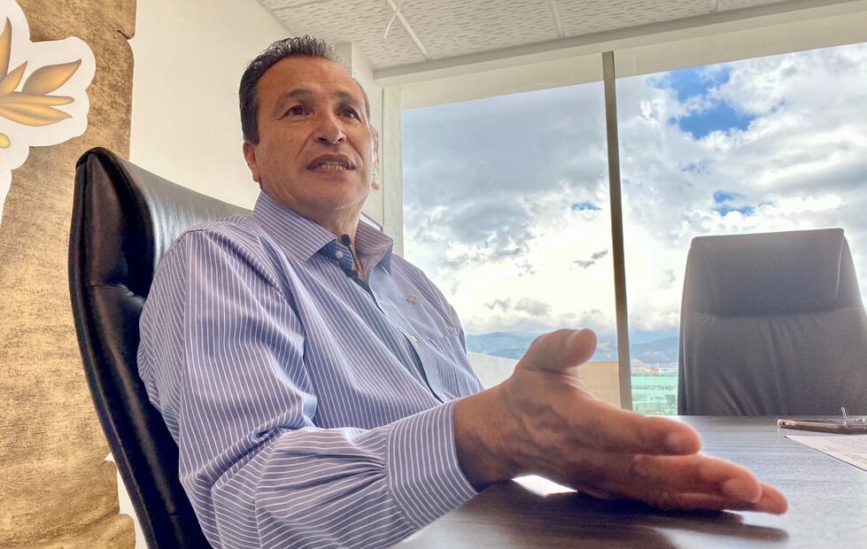 Más de 7 mil actas de entrega y recepción sin concluir, en los 84 municipios | Foto: Luis Soriano