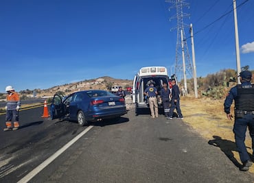 Impactan vehículo en la Pachuca-Tulancingo