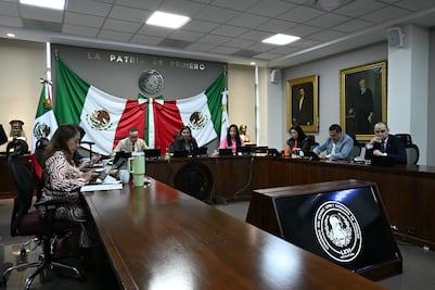 Piden a Salud federal incorporar plazas de gerontología en hospitales de Hidalgo