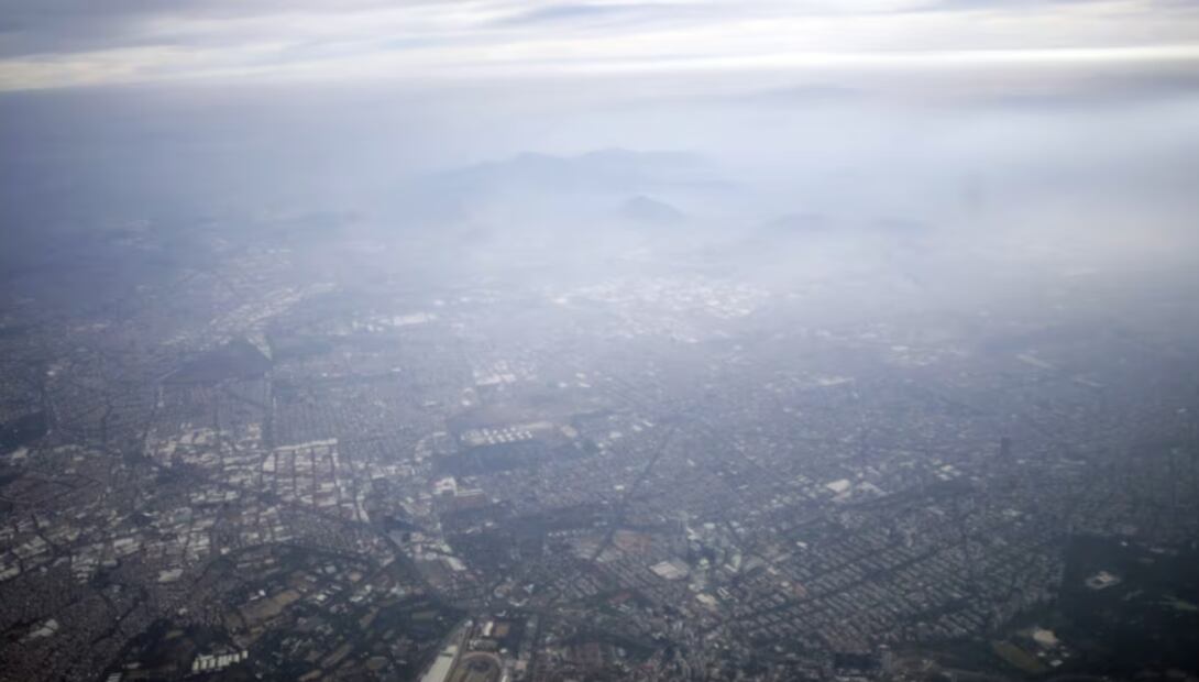 Según la ONU, entre 1976 y 1986, la contaminación en el DF aumentó 150%. Para 1987, se confirmó la muerte de 30 mil niños a causa de esto. Foto: Iván Stephens/EL UNIVERSAL.