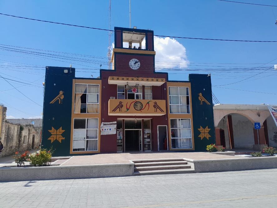 La propietaria también envió copia del documento a la Contraloría del Estado de Hidalgo y al Síndico Procurador.