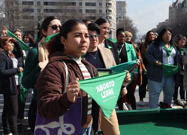 Marchan por el aborto seguro en Hidalgo