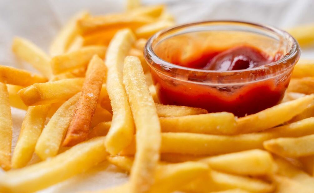 Salsa cátsup que exceden su contenido de azucar | Foto: Pexels