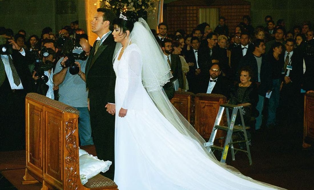 Victoria Ruffo y Omar Fayad se casaron en 2001, luego de comenzar su relación en 1996 | Foto: El Universal