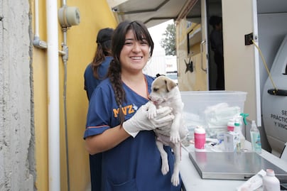 Llevan servicios médicos y lentes a pobladores de Tolcayuca y Tepetitlán