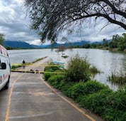 Aumento del nivel de la Laguna de Metztitlán obliga a cerrar carretera
