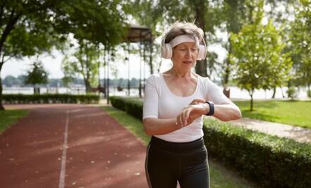 Después de los 50, este hábito podría arruinar tu salud para siempre; descubre cómo evitar las consecuencias 