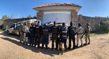 Desmantelan punto clandestino de almacenamiento de hidrocarburo en Cuautepec
