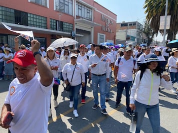 Día del trabajo: sindicalistas desfilan en las calles de Pachuca