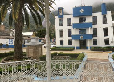 Nicolás Flores busca actualizar su bando de policía y gobierno