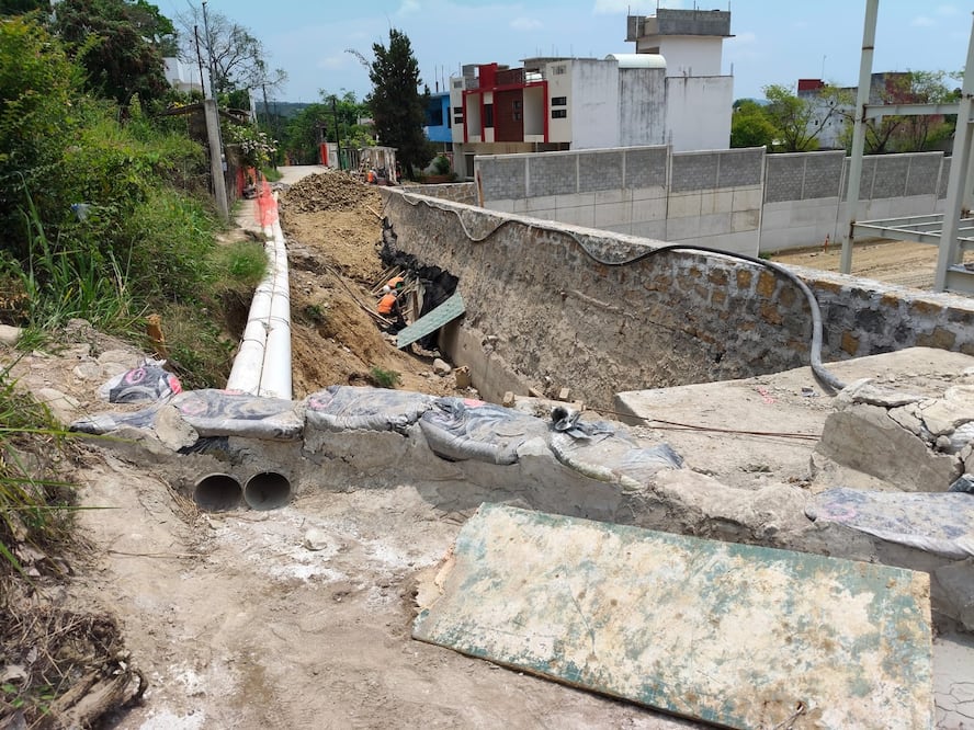 En la reunión participaron delegados de Coco Grande, Coco Chico, La Garita y Los Parajes, además de personal de la Secretaría de Obras Públicas del Ayuntamiento de Huejutla | Foto: especial