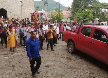 Celebración colorida y fervorosa en Huejutla por el Día de la Candelaria