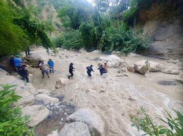 Hallan sin vida a dos turistas desaparecidos en poza de La Gloria, en Cardonal