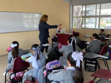 Denuncian violencia digital contra maestros en Hidalgo; buscan reformar Ley de Educación