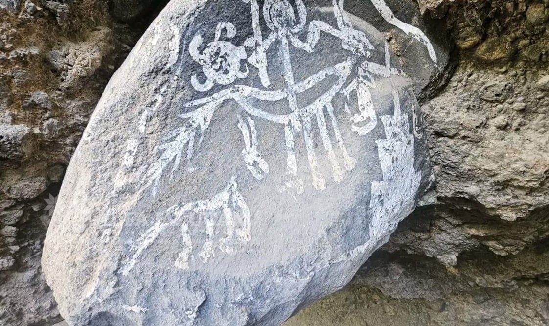 En Alfajayucan, al menos en tres comunidades se han descubierto pinturas rupestres, entre ellas San Antonio Tezoquipan y en el polígono donde se edificó la presa El Yathé. I Foto: Especial