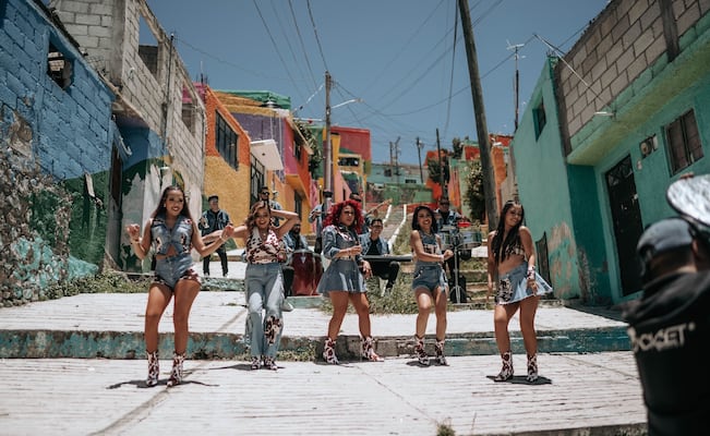 Colonia Cubitos, escenario artístico que proyecta a Pachuca en videoclips musicales