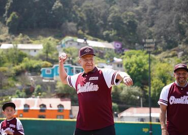 Presentan la Escuela Municipal de Béisbol “Manzaneros de Omitlán”