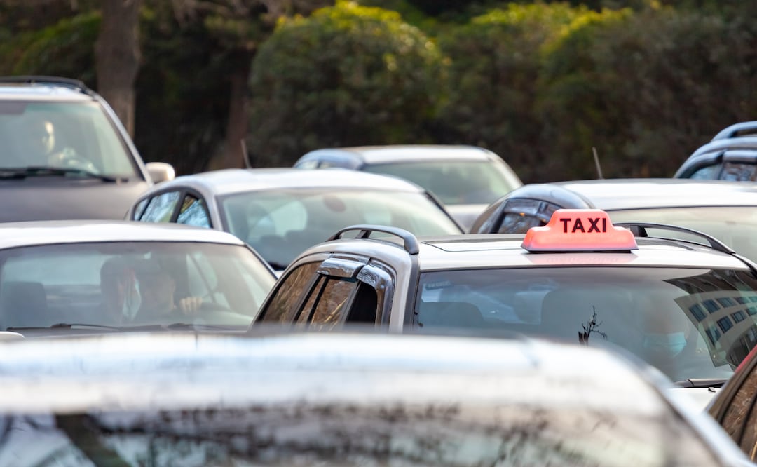 Más de 141 mil vehículos circulan por las principales avenidas y bulevares de Pachuca | Foto: Getty images