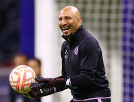 Conejo Pérez ve difícil que Ochoa vaya al Mundial; escogió a sus candidatos para la portería de la selección