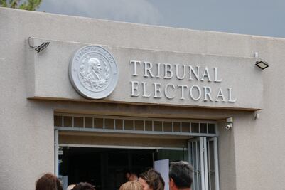 TEEH adjudica a empresa el servicio para su tercer informe de labores