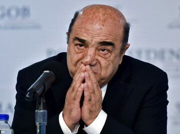 Juez concede prisión domiciliaria a Murillo Karam