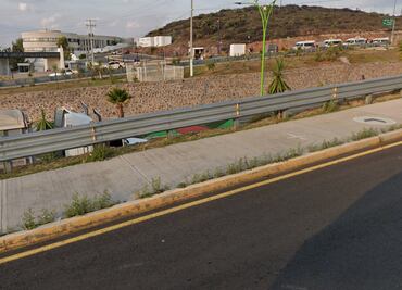 Estudiantes de la UAEH solicitan puente peatonal en la carretera Pachuca-Actopan