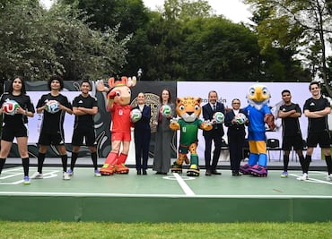 Presidenta Claudia Sheinbaum presenta la Copa Mundial FIFA 2026