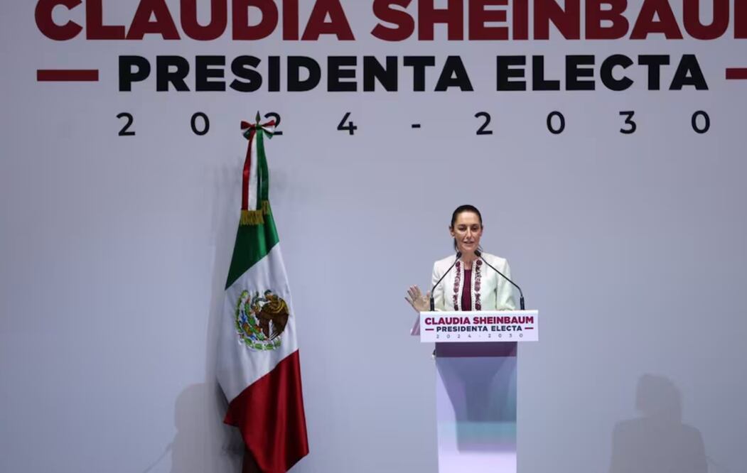 Claudia Sheinbaum celebra en el Teatro Metropólitan. Foto: Diego Simón/EL UNIVERSAL